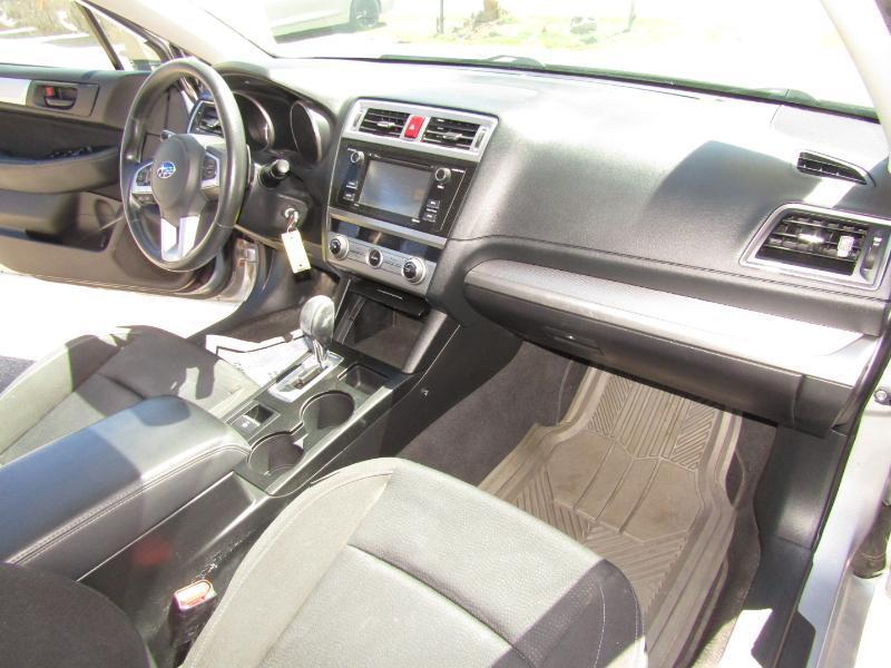 Subaru Legacy 2.5i 2015