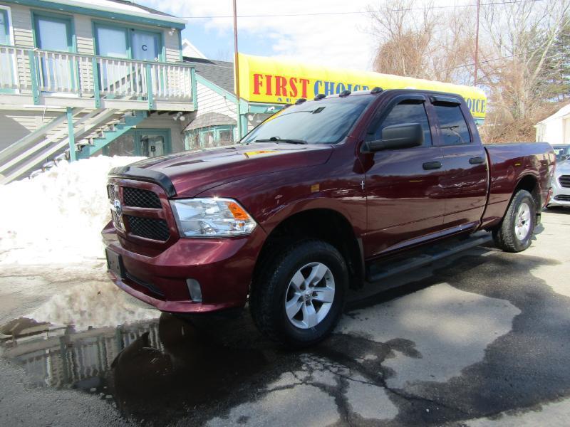 RAM 1500 Tradesman Quad Cab 4WD 2017