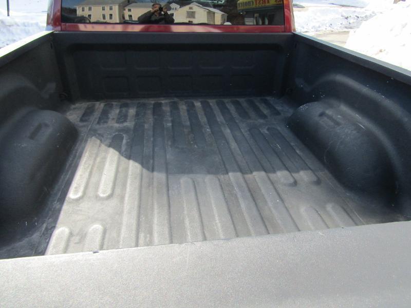 RAM 1500 Tradesman Quad Cab 4WD 2017