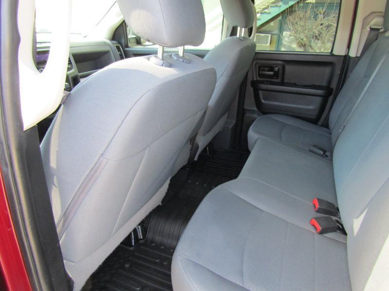 RAM 1500 Tradesman Quad Cab 4WD 2017