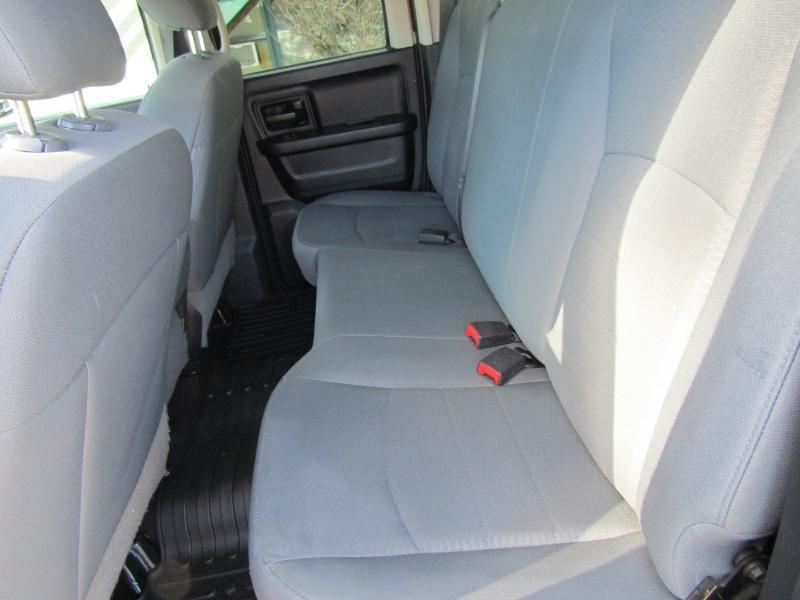 RAM 1500 Tradesman Quad Cab 4WD 2017