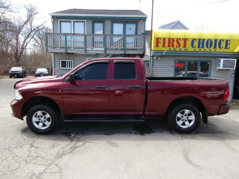 RAM 1500 Tradesman Quad Cab 4WD 2017