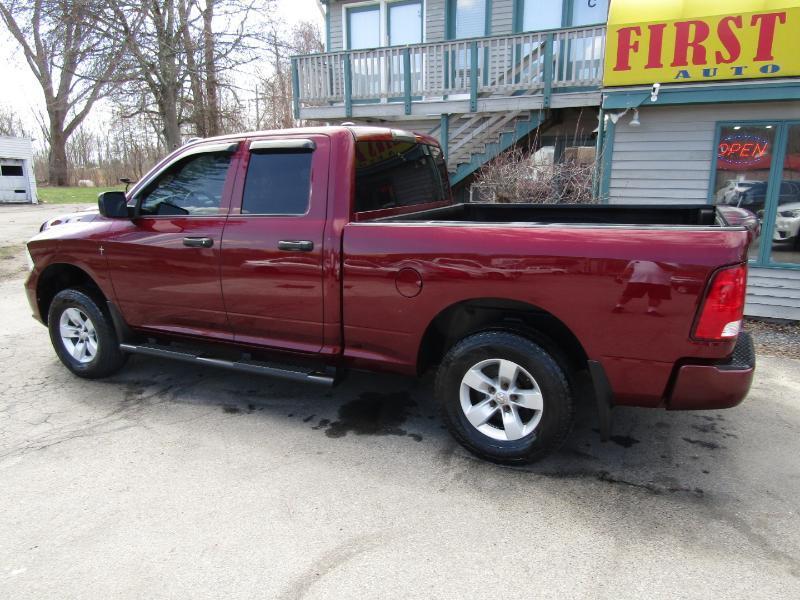 RAM 1500 Tradesman Quad Cab 4WD 2017