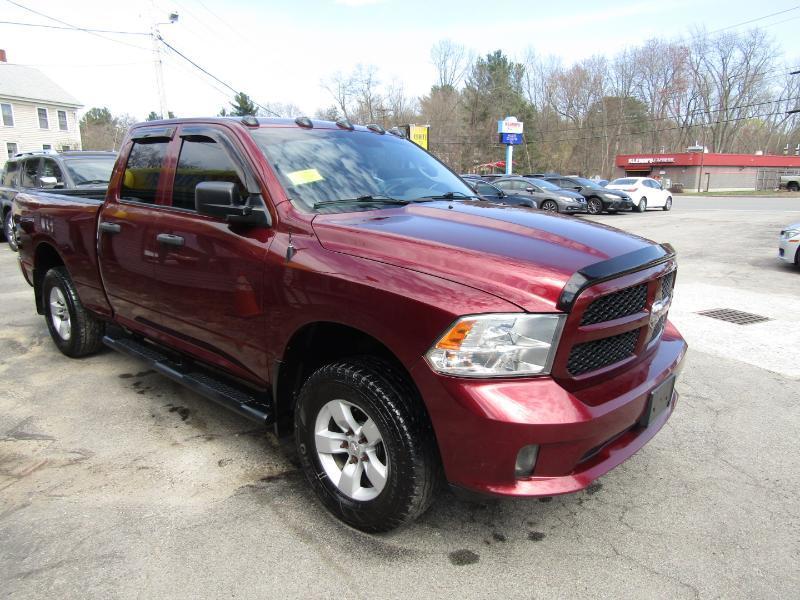 RAM 1500 Tradesman Quad Cab 4WD 2017