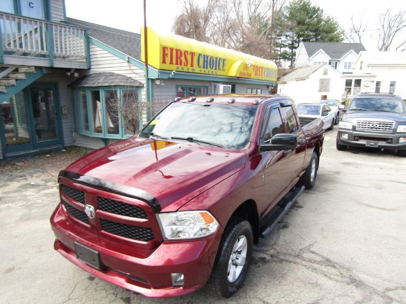 RAM 1500 Tradesman Quad Cab 4WD 2017