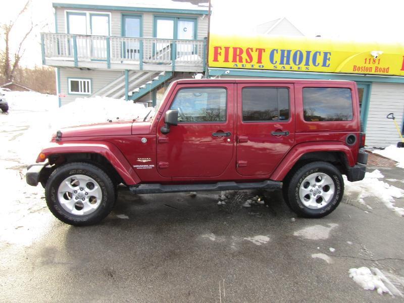 Jeep Wrangler Unlimited Sahara 4WD 2013