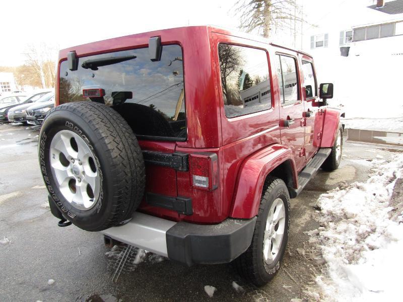 Jeep Wrangler Unlimited Sahara 4WD 2013