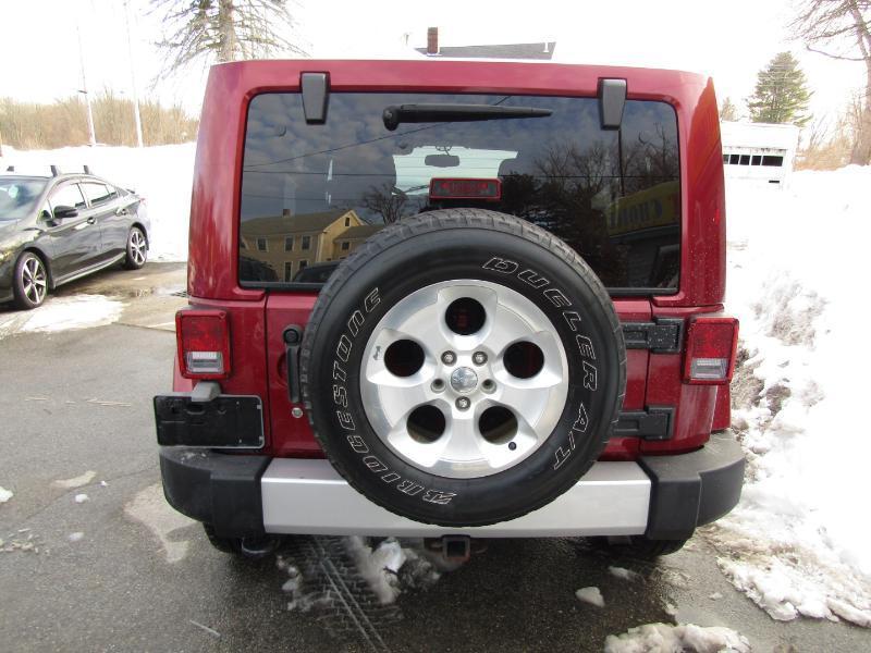 Jeep Wrangler Unlimited Sahara 4WD 2013