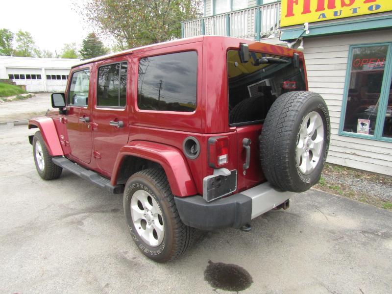 Jeep Wrangler Unlimited Sahara 4WD 2013