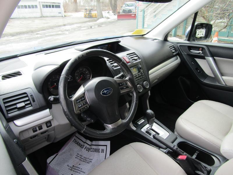 Subaru Forester 2.5i Limited 2015