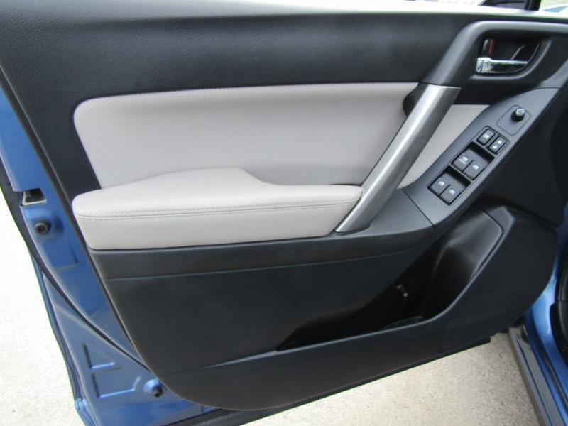 Subaru Forester 2.5i Limited 2015