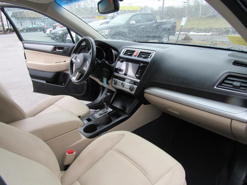 Subaru Legacy 2.5i Premium 2016