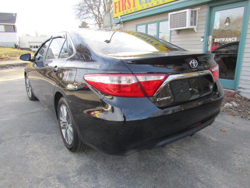 Toyota Camry SE 2017