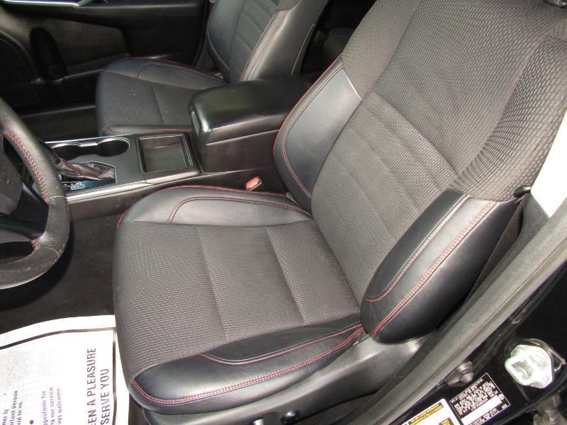 Toyota Camry SE 2017