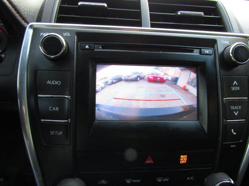 Toyota Camry SE 2017