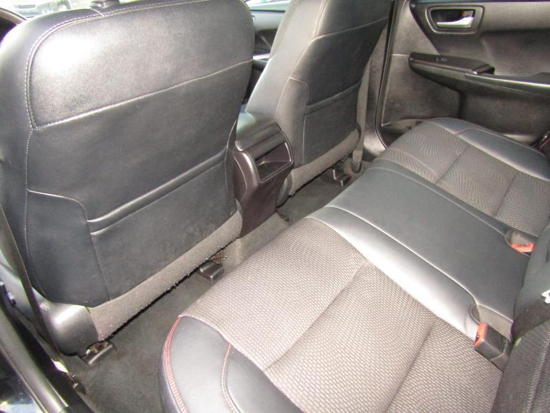 Toyota Camry SE 2017