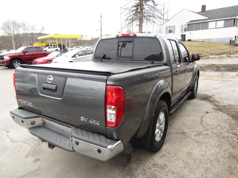 Nissan Frontier PRO-4X Crew Cab 5AT 4WD 2016