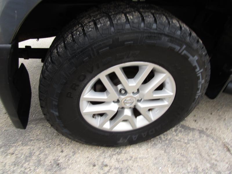 Nissan Frontier PRO-4X Crew Cab 5AT 4WD 2016