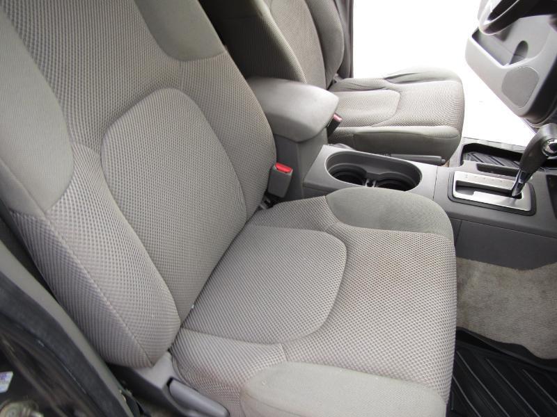 Nissan Frontier PRO-4X Crew Cab 5AT 4WD 2016