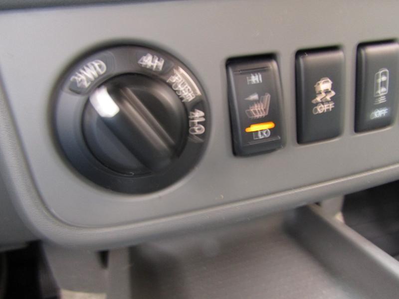 Nissan Frontier PRO-4X Crew Cab 5AT 4WD 2016