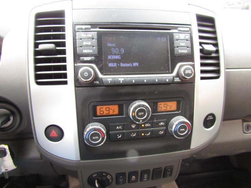 Nissan Frontier PRO-4X Crew Cab 5AT 4WD 2016