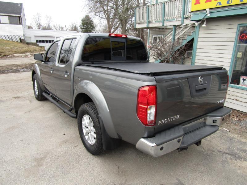Nissan Frontier PRO-4X Crew Cab 5AT 4WD 2016