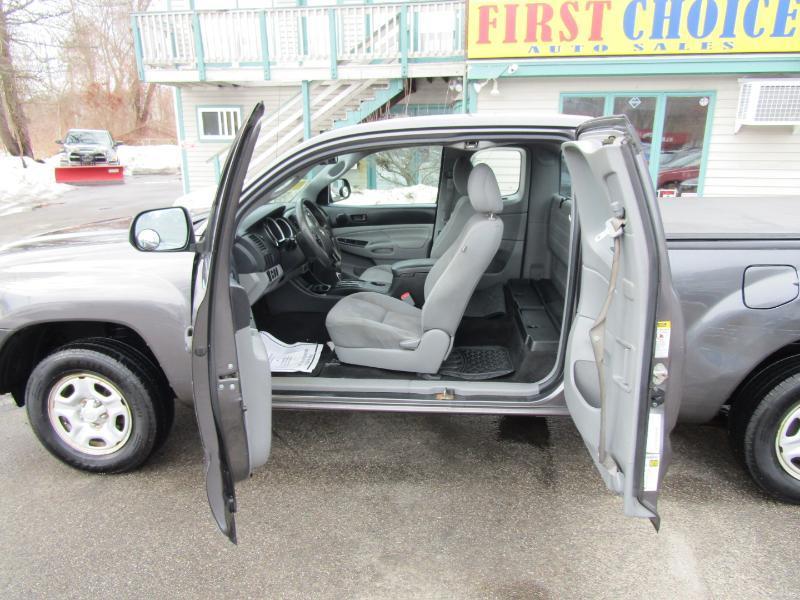 Toyota Tacoma Access Cab I4 4AT 2WD 2015