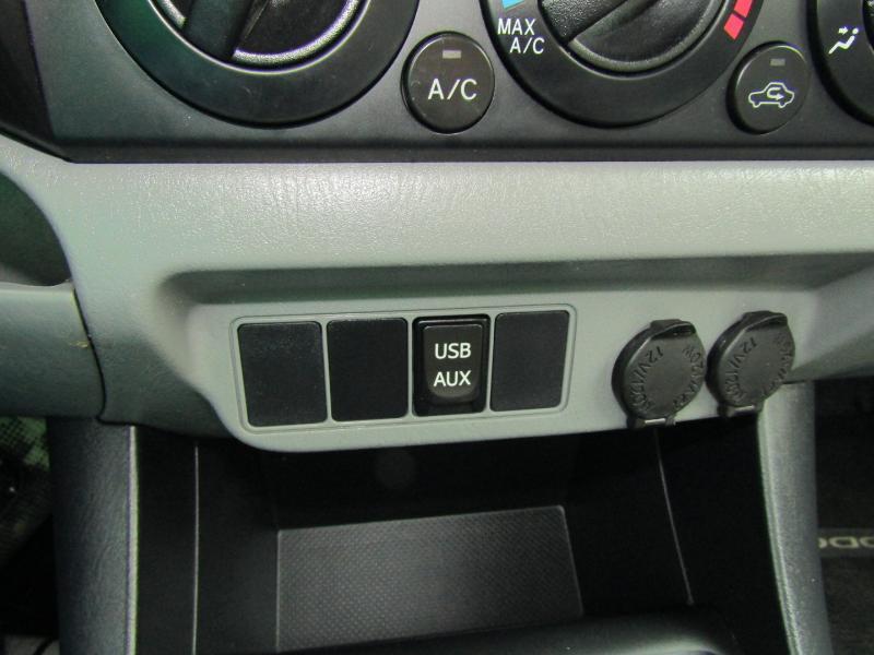 Toyota Tacoma Access Cab I4 4AT 2WD 2015