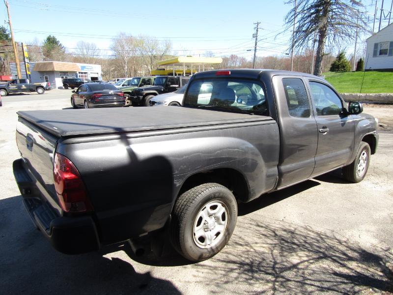 Toyota Tacoma Access Cab I4 4AT 2WD 2015