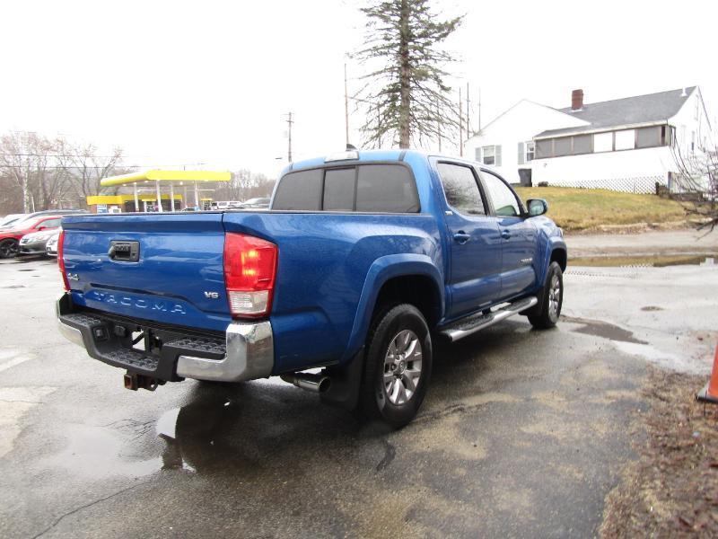 Toyota Tacoma  2016