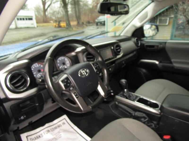 Toyota Tacoma  2016
