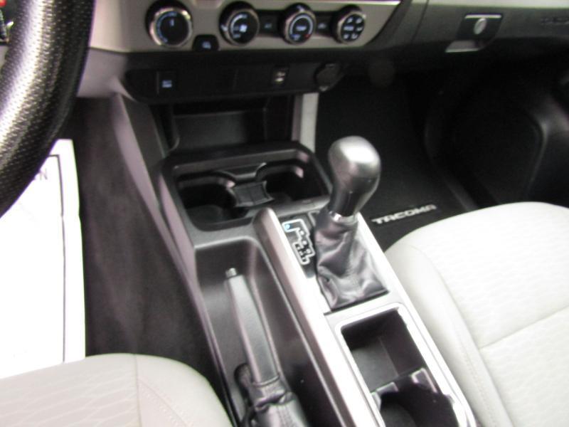 Toyota Tacoma  2016