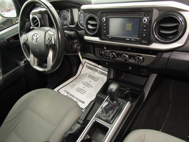 Toyota Tacoma  2016
