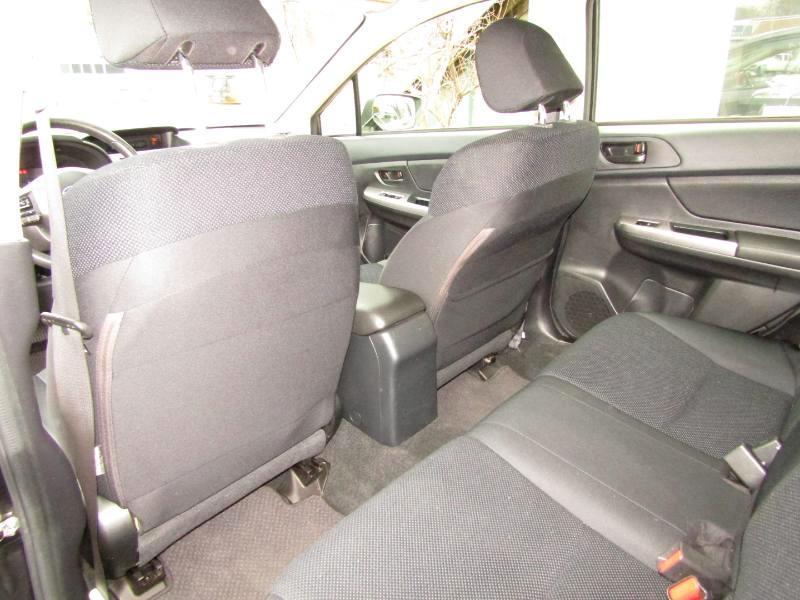 Subaru Impreza 2.0i PZEV CVT 5-Door 2016