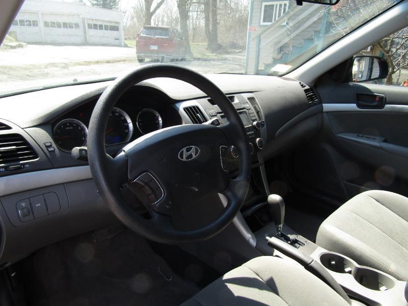 Hyundai Sonata GLS 2010
