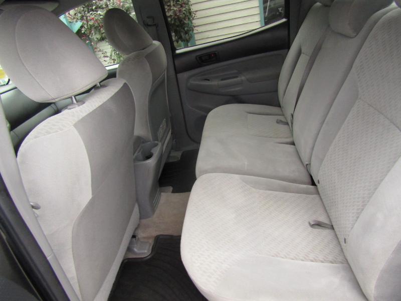 Toyota Tacoma Double Cab Long Bed V6 Auto 4WD 2010