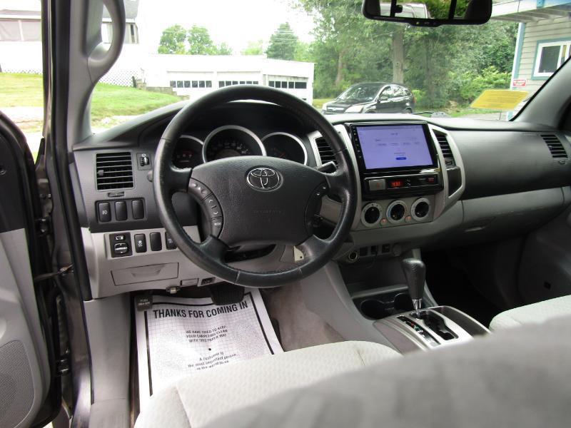 Toyota Tacoma Double Cab Long Bed V6 Auto 4WD 2010