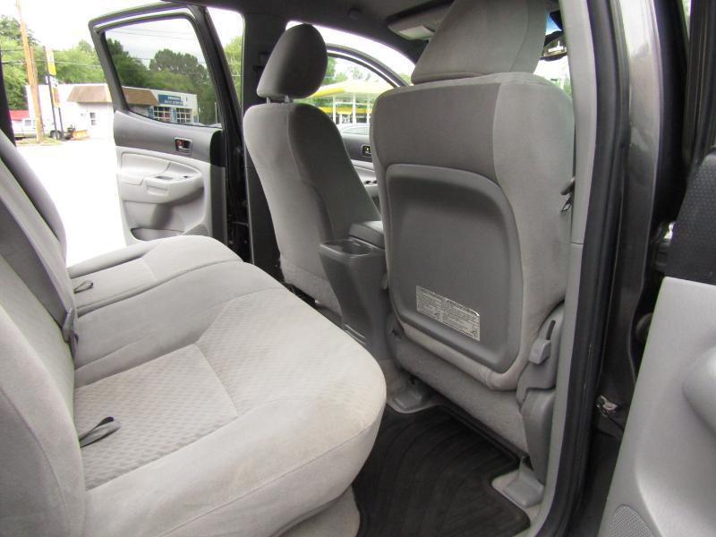 Toyota Tacoma Double Cab Long Bed V6 Auto 4WD 2010