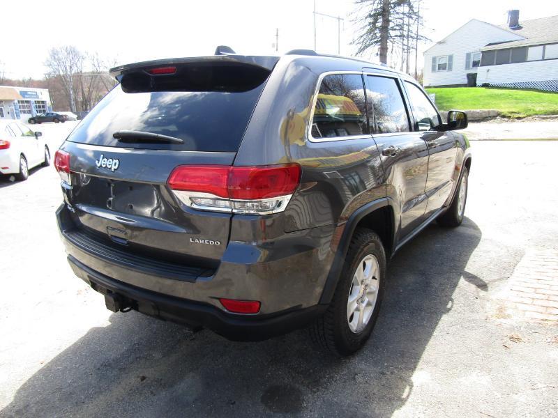 Jeep Grand Cherokee Laredo 4WD 2015
