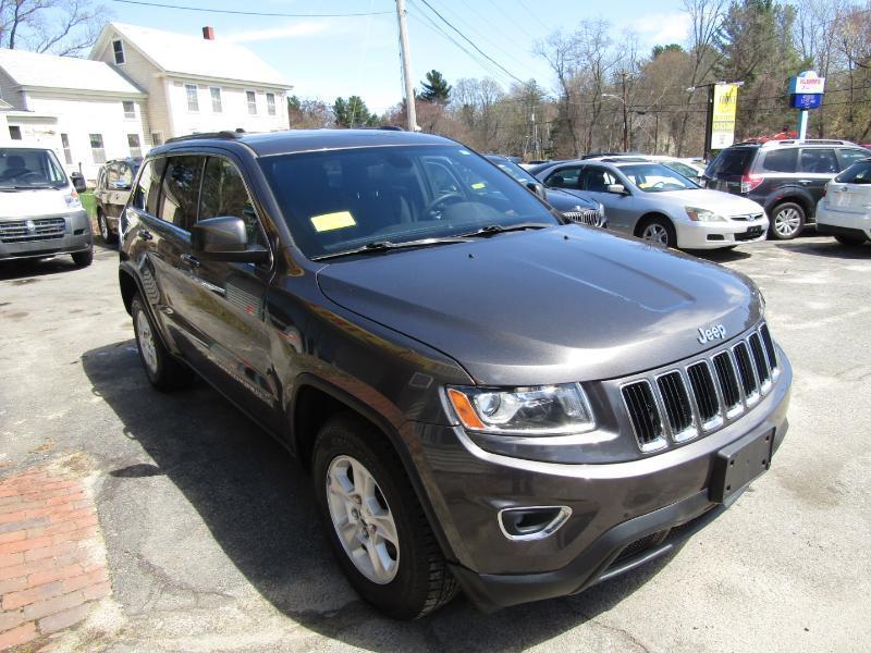 Jeep Grand Cherokee Laredo 4WD 2015