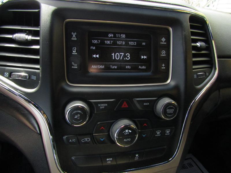 Jeep Grand Cherokee Laredo 4WD 2015