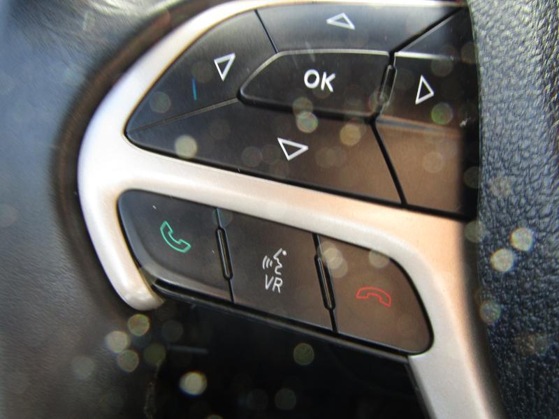 Jeep Grand Cherokee Laredo 4WD 2015