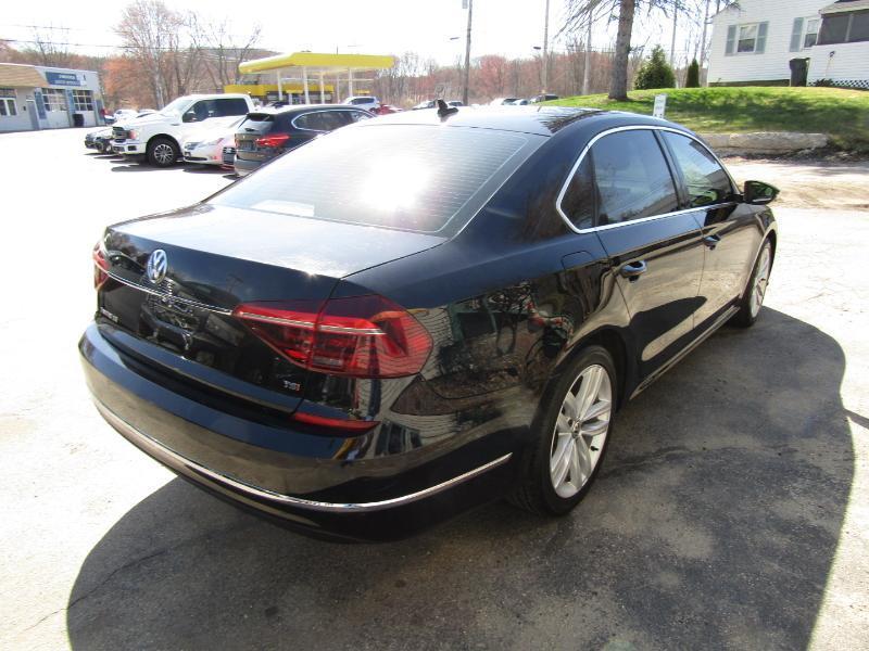 Volkswagen Passat SE 2018