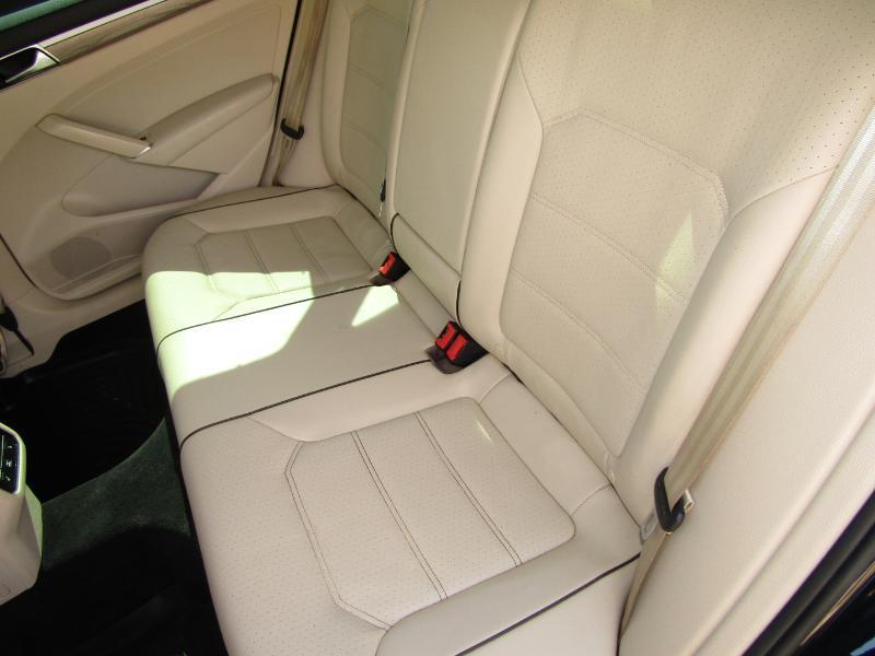 Volkswagen Passat SE 2018