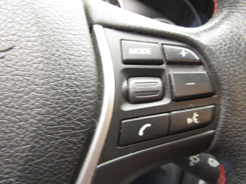 BMW 3-Series 328i xDrive Sedan 2013