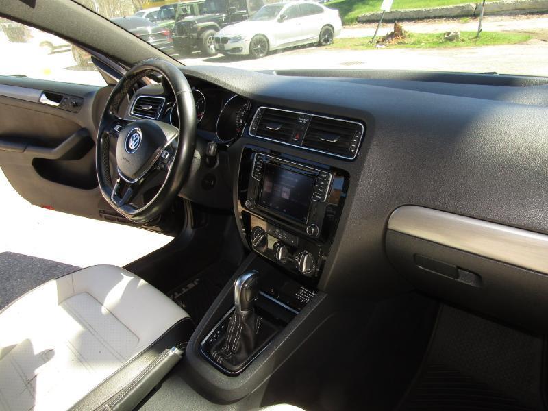 Volkswagen Jetta SE 2016