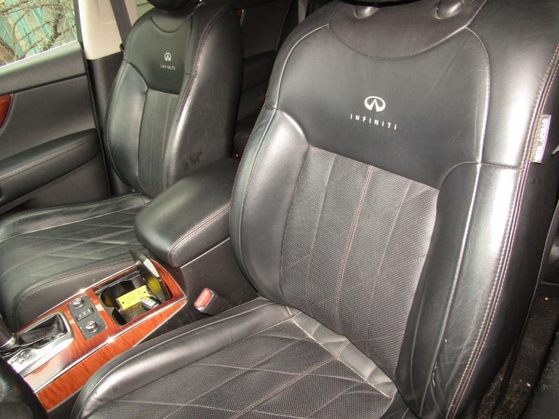 Infiniti FX FX35 AWD 2012