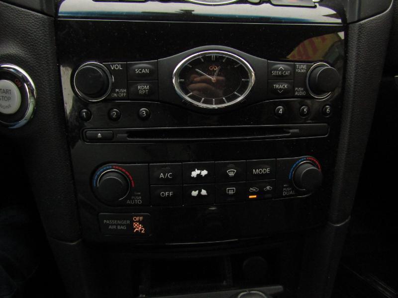 Infiniti FX FX35 AWD 2012