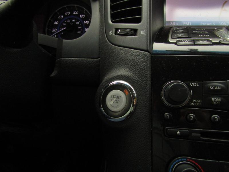 Infiniti FX FX35 AWD 2012