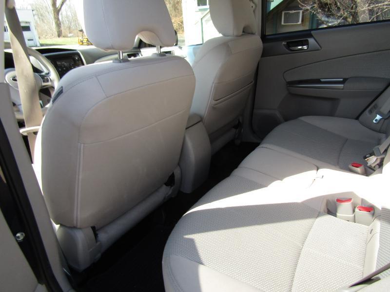 Subaru Forester 2.5X Premium 2013